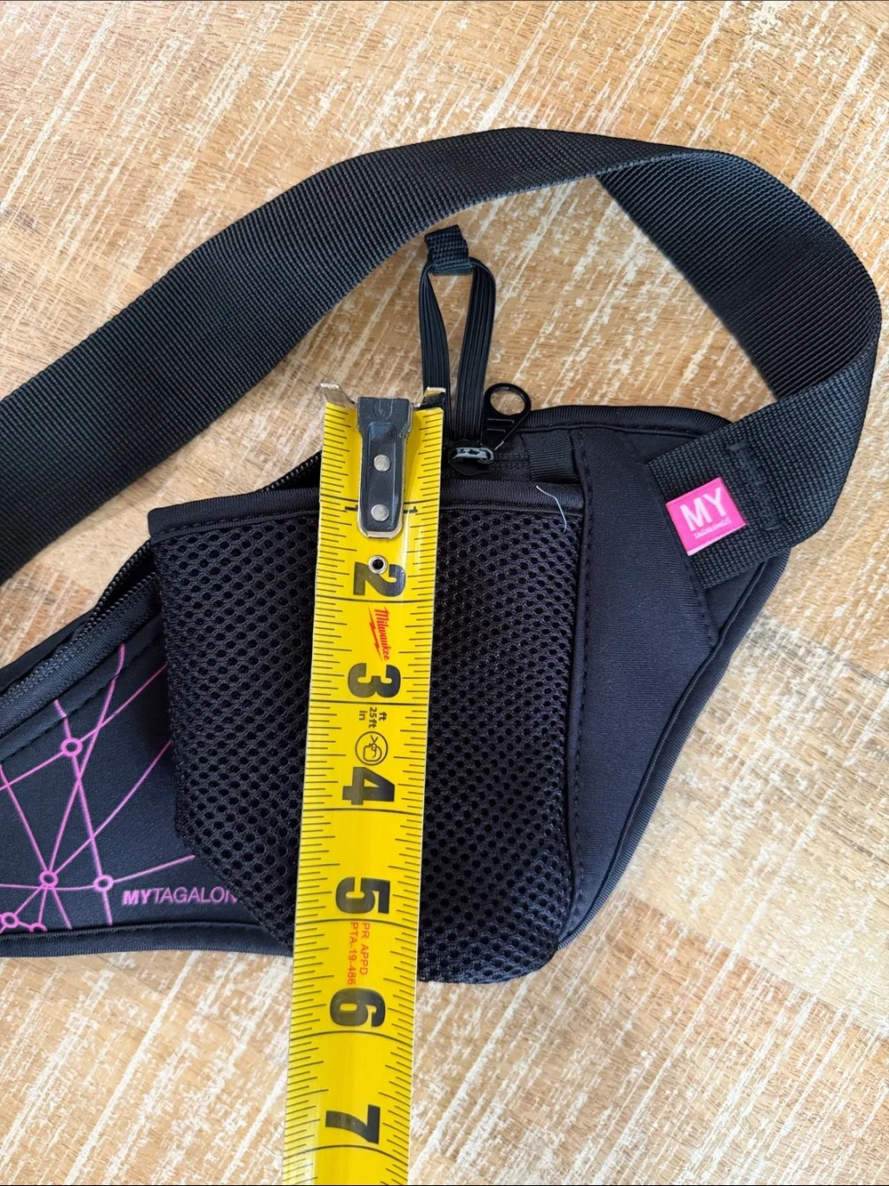 Fanny pack with drink holder